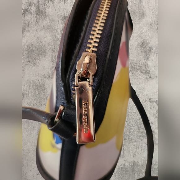 KATE SPADE SYLVIA LEMON ZEST DOME CROSSBODY 🍋🍋🍋 - Picture 3 of 12